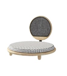 Je povrch WoodCatBed odolný voči vlhkosti a plesniam?